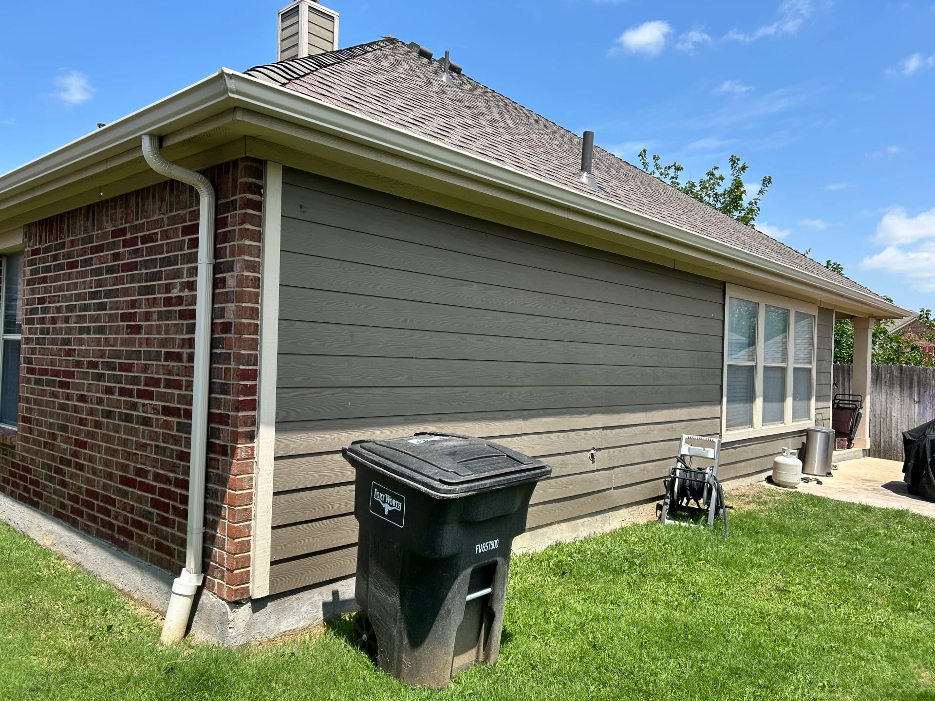 Gutter Replacement - Image 9